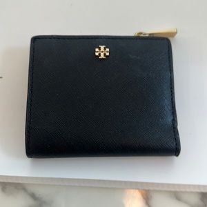Tory Burch wallet